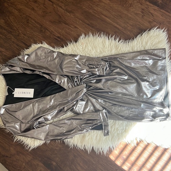 SALE!!! Revolve Lioness Metallic Party Dress - Picture 2 of 5